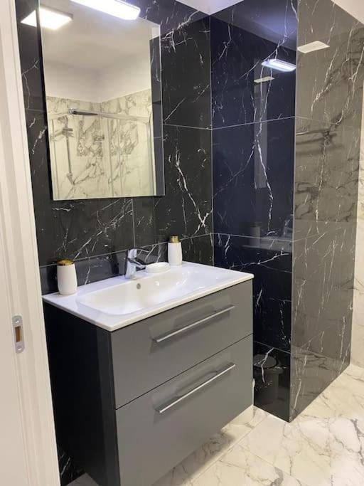 Apartament Vista Del Mar Mamaja Zewnętrze zdjęcie
